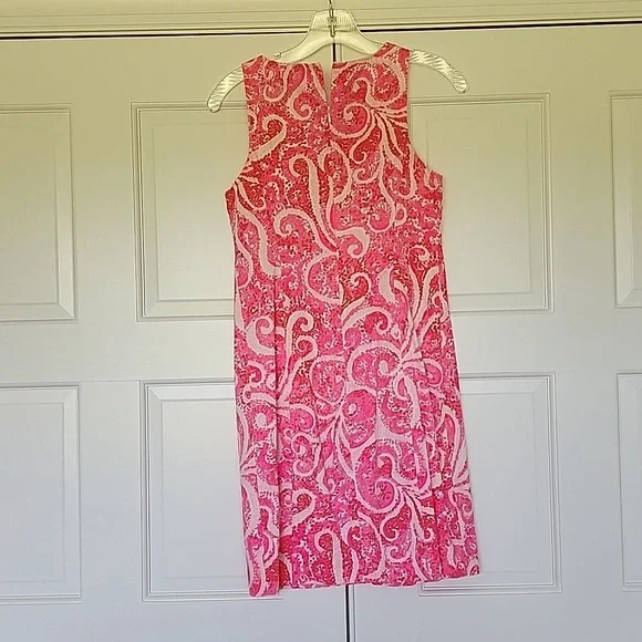 Lilly Pulitzer, Ryder Shift Mini Sleeveless, V-neck Dress in Pink Pout. - Picture 4 of 6